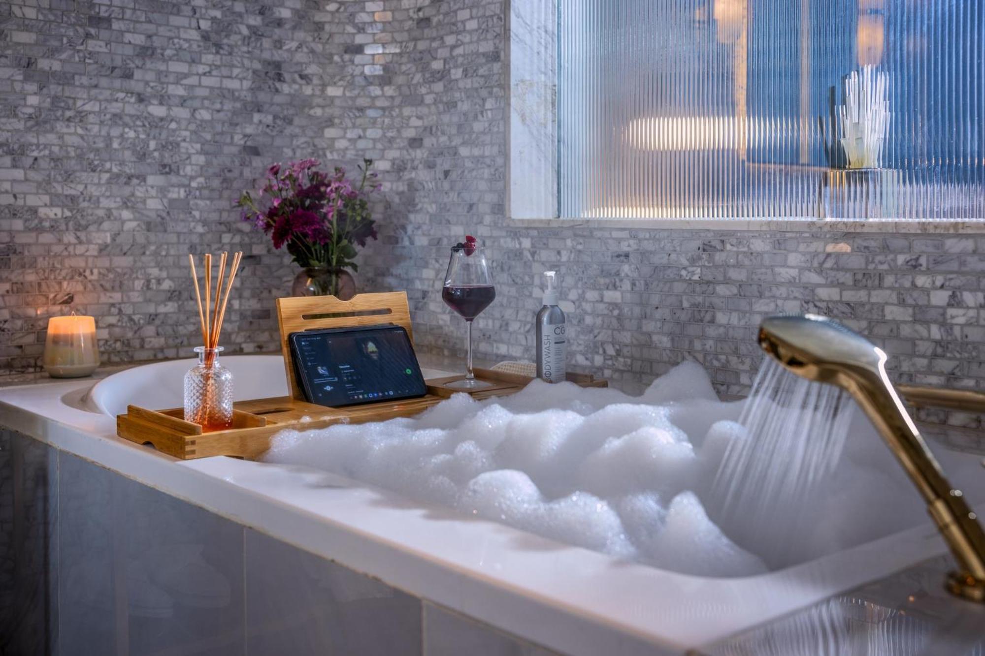 Glee Nairobi, A Preferred Lvx Hotel Gathanga Eksteriør billede